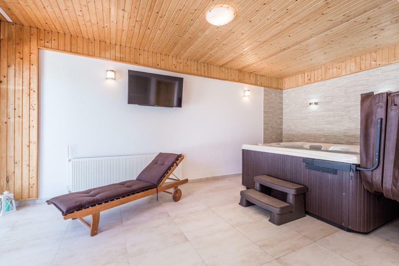 Villa Dino Tin Krasno Polje Exteriör bild