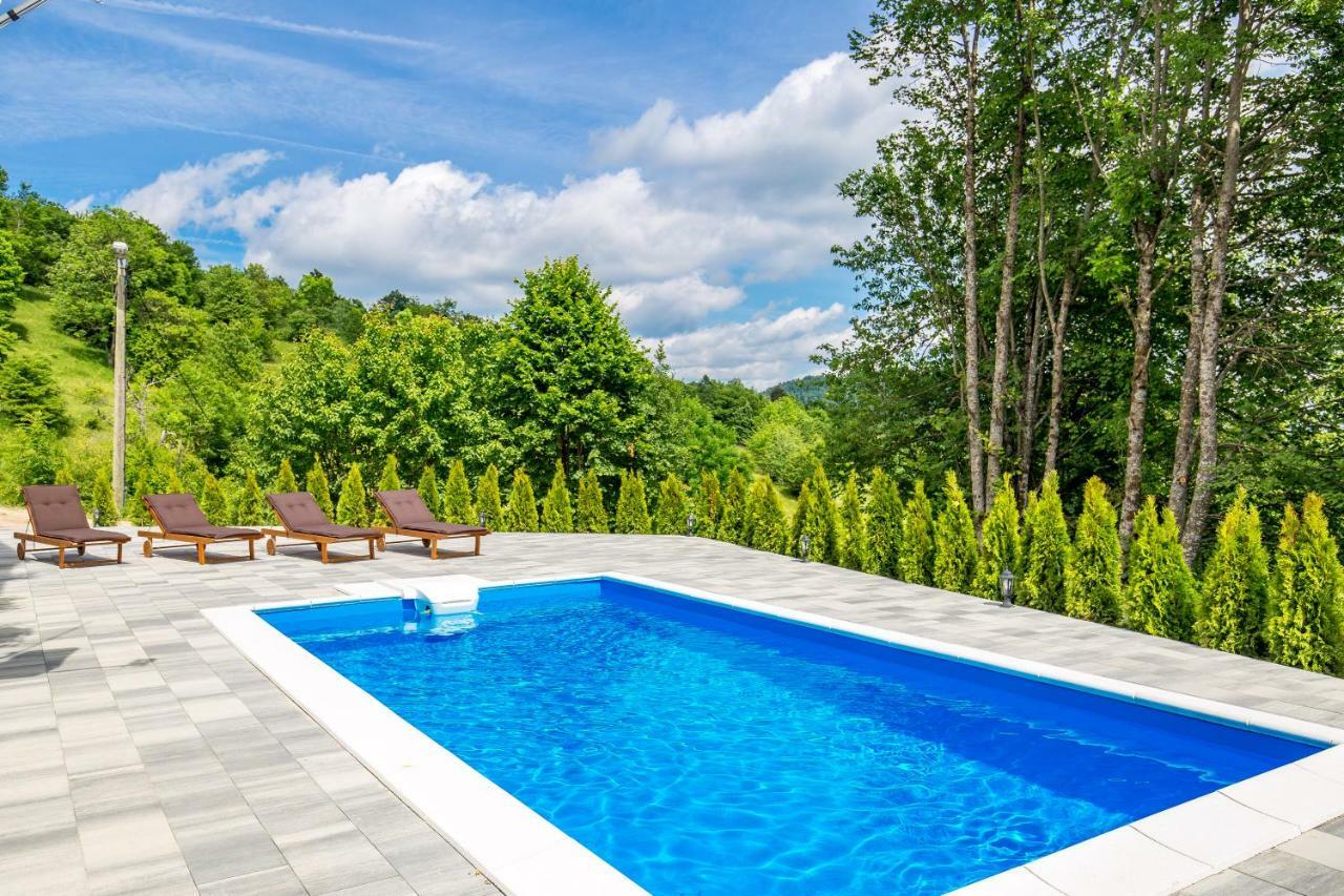 Villa Dino Tin Krasno Polje Exteriör bild