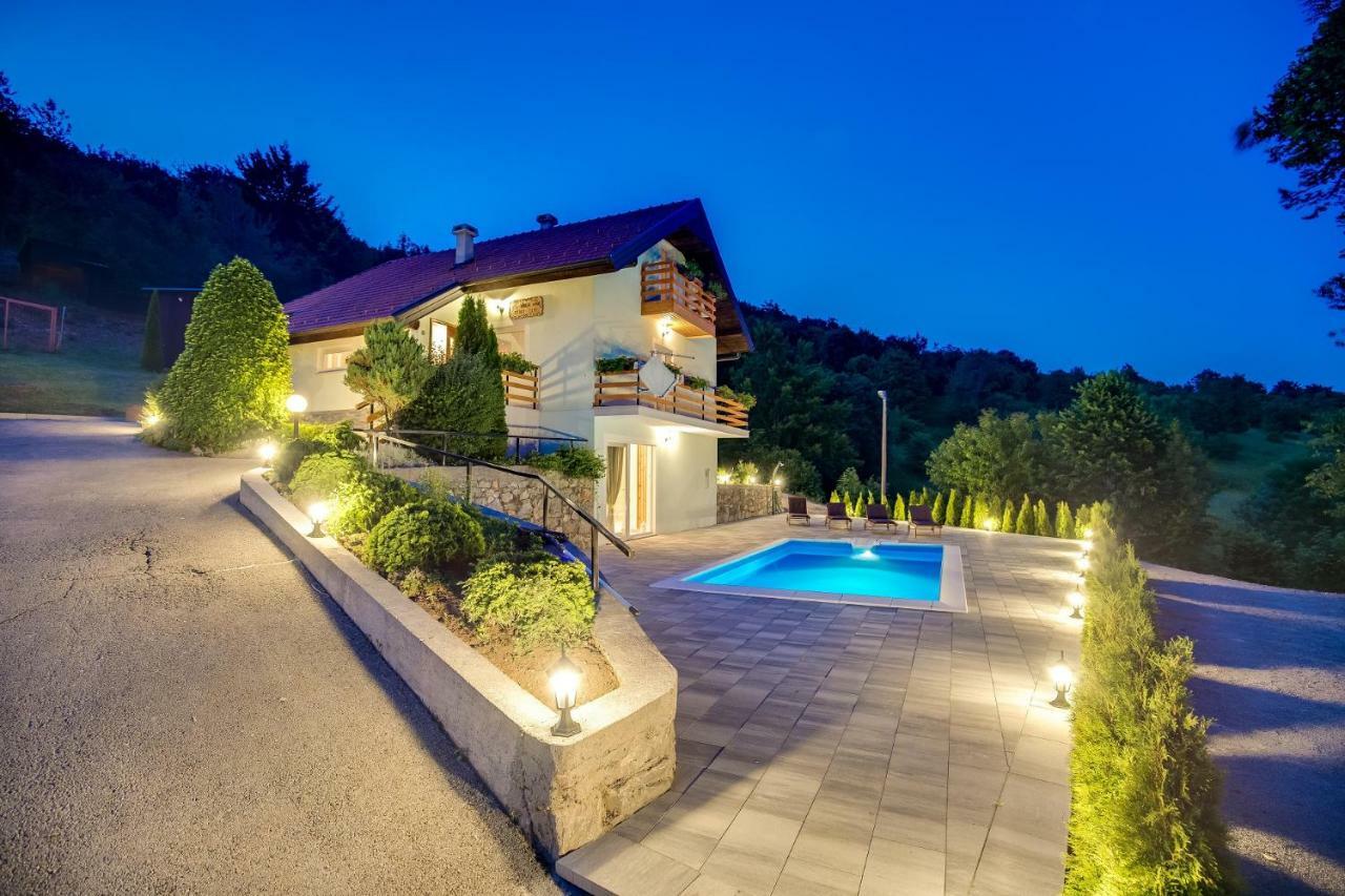 Villa Dino Tin Krasno Polje Exteriör bild